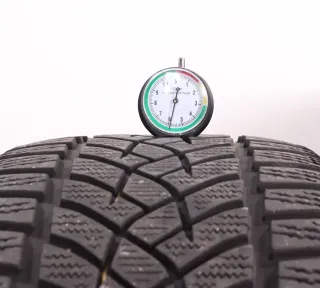 4x Winterreifen Goodyear Ultragrip Performance GEN-1 245/40R18 97V XL AO 5,5-6mm DOT23&24 2454018 Winterräder - Bild 9