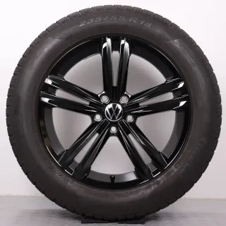 Winterräder 18 Zoll VW Tiguan II & Allspace Original Felgen Sebring schwarz 5NA601025AQ Winterreifen DOT23 7,5 & 8mm 235/55R18 104H XL AO Pirelli Sottozero Winter 210 Serie 2 - Bild 3