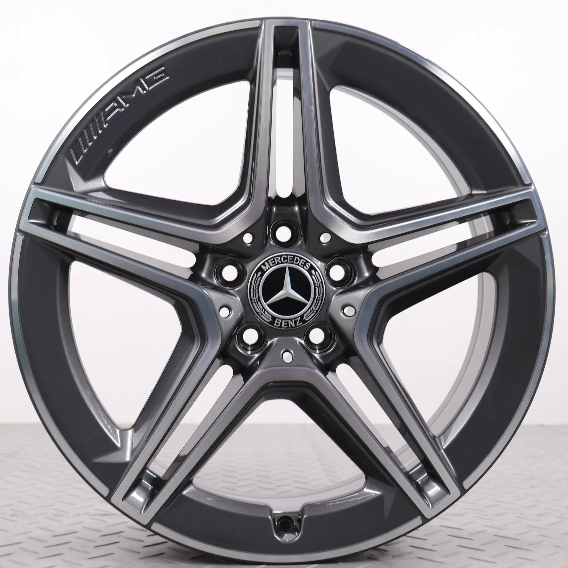 Alufelge 19 Zoll Mercedes-Benz GLA H247 GLB X247 AMG Original  