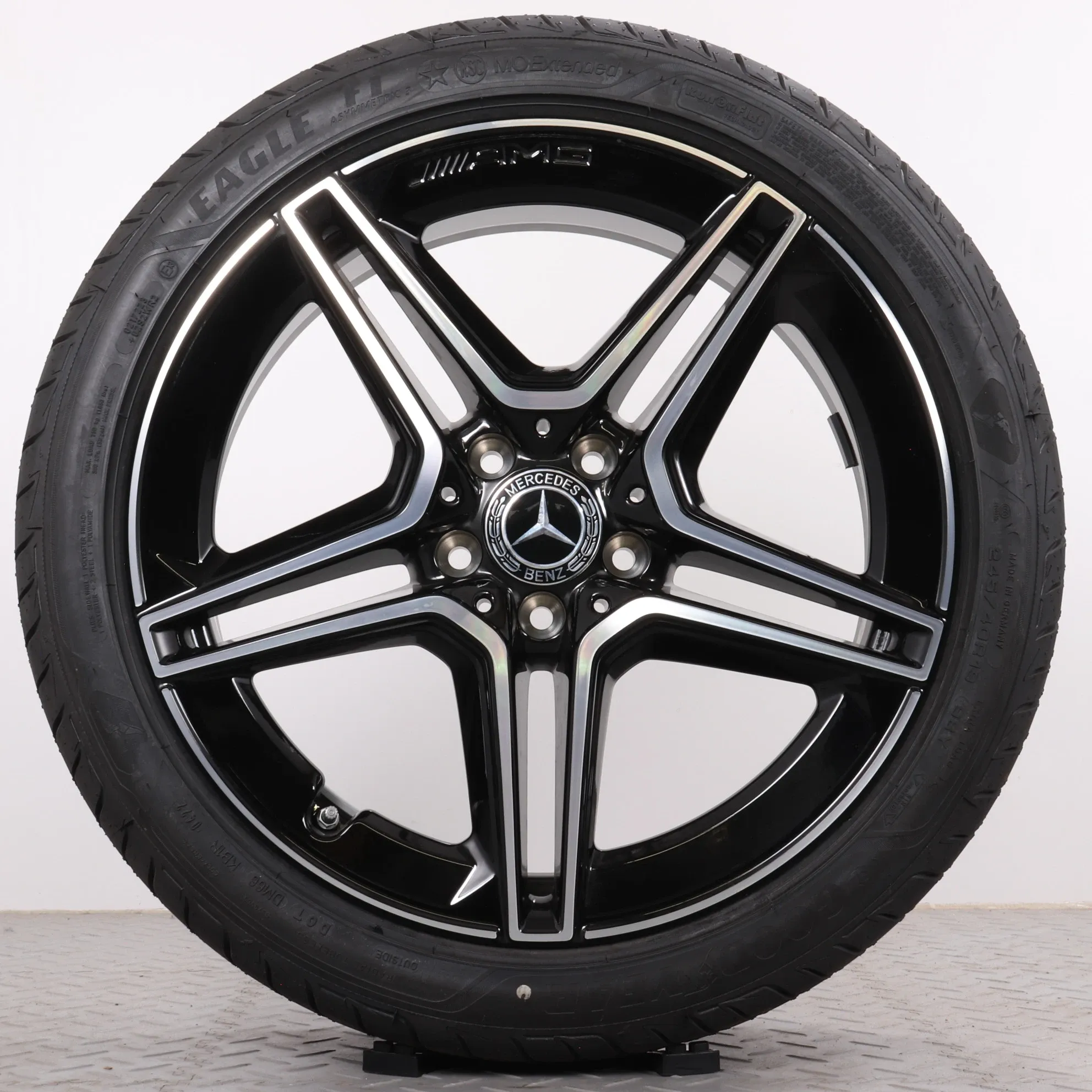 Sommerräder 19 Zoll Mercedes-Benz CLS 257 Original Felgen 